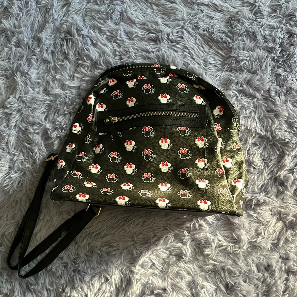 Minnie Backpack - Picture 1 of 4